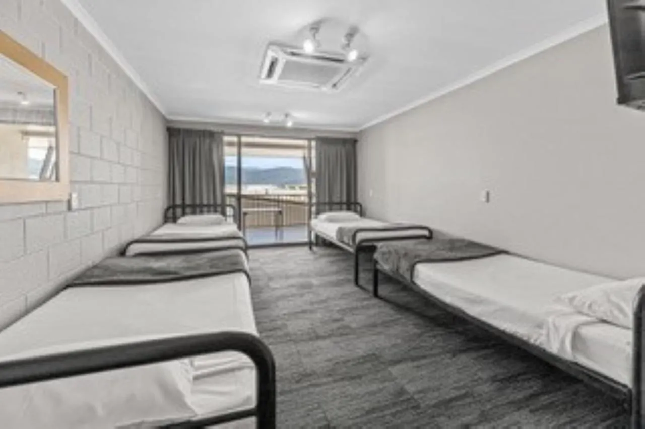 Gilligan'S Hotel & Resort Cairns